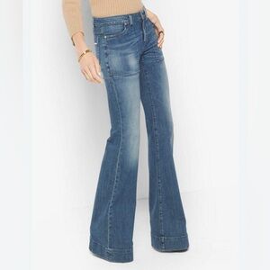 Michael Kors Bell Bottom Flare Stretch Jeans Patch Pockets Womens 4 Med Wash EUC